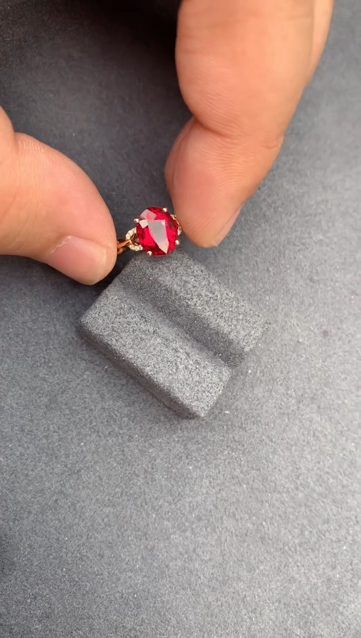 【闪购商品】碧玺戒指18K金镶嵌2.1ct碧玺戒指