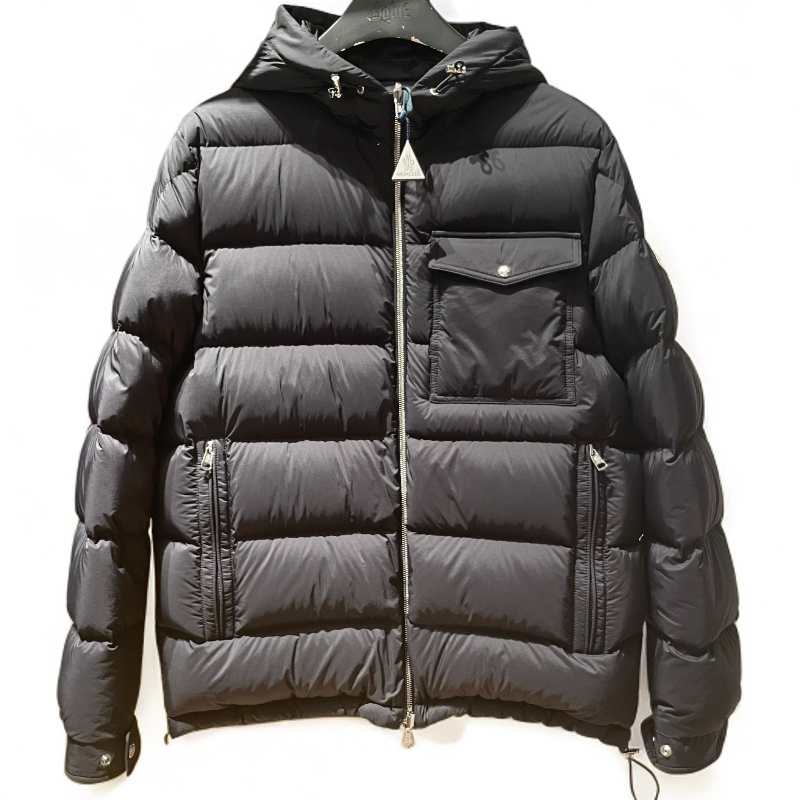 未使用 MONCLER 盟可睐蒙口 印花双面穿连帽羽绒服黑色男款
