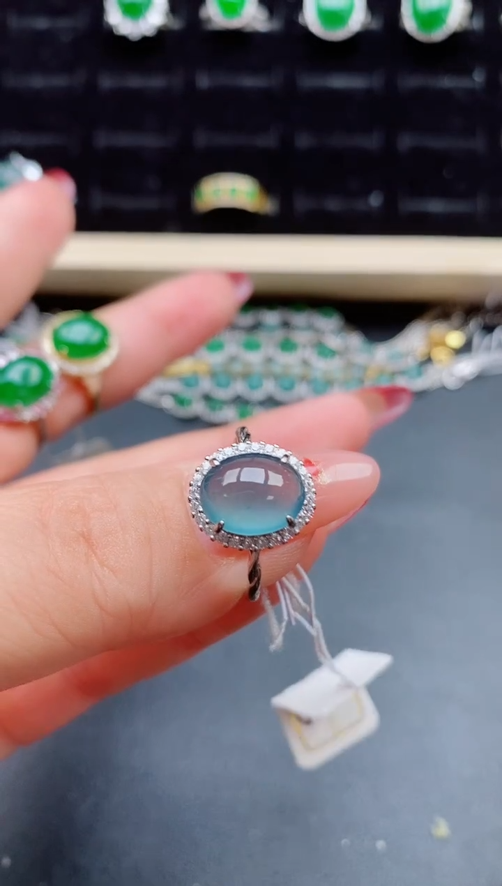 【闪购商品】翡翠戒指银S925镶嵌132131
