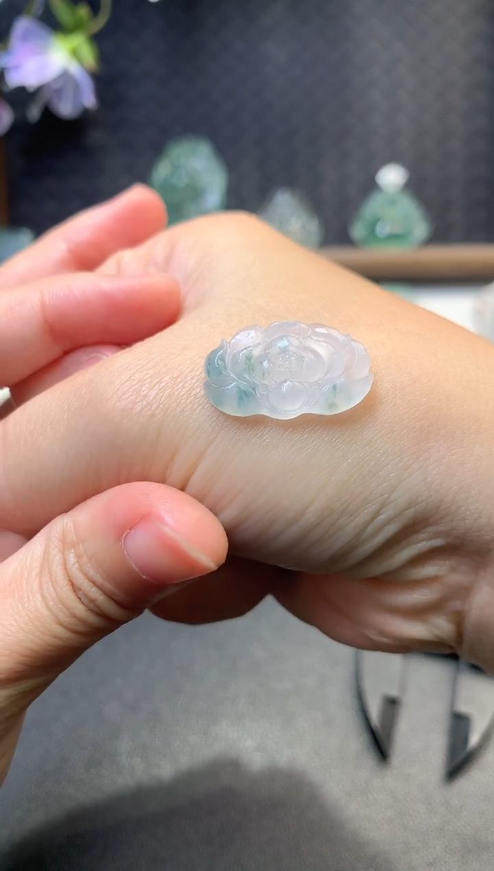 未镶嵌定制翡翠毛货