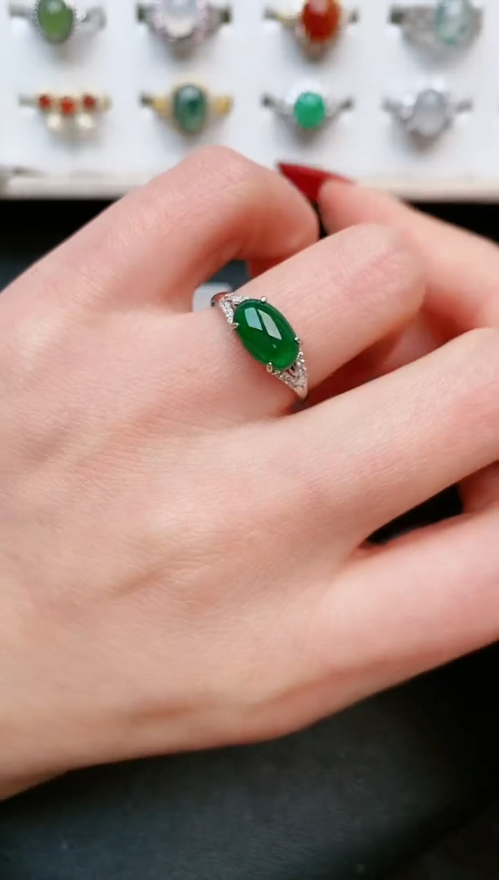 【闪购商品】翡翠戒指银S925镶嵌....