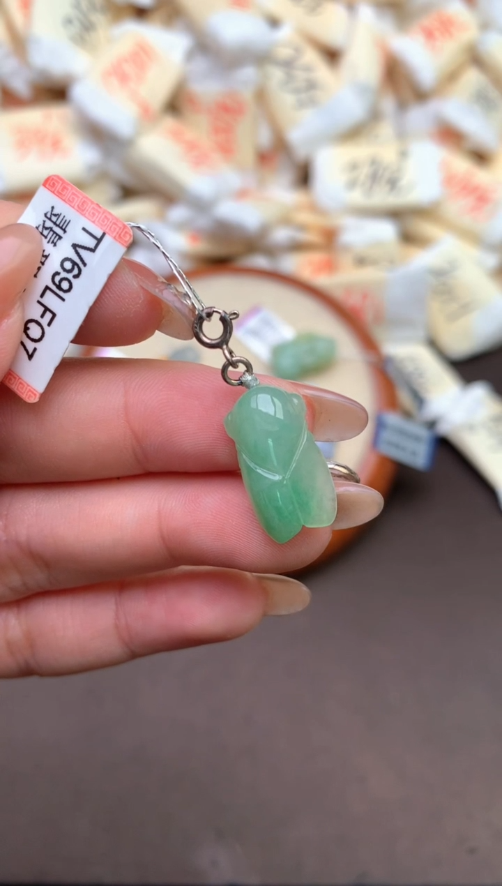 【闪购商品】翡翠银S925镶嵌挂件—