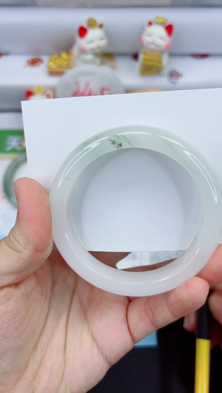 【闪购商品】石英质玉手镯未镶嵌2687-58.5