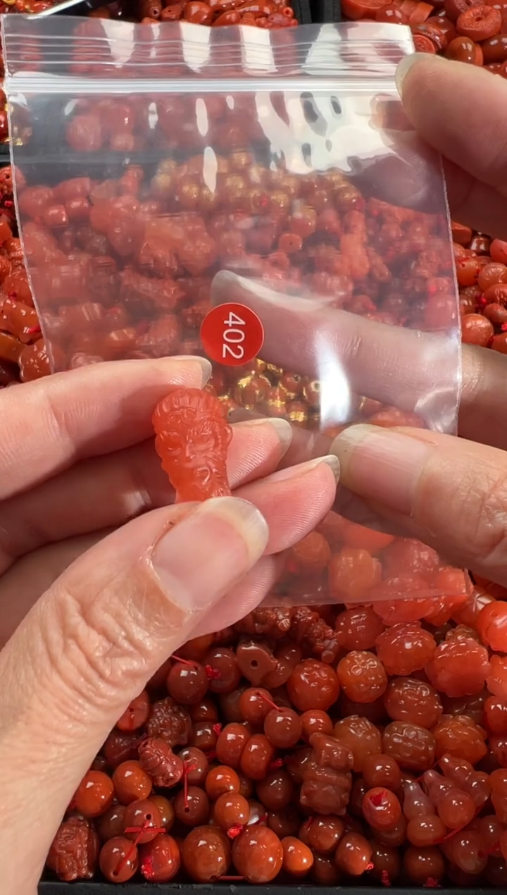 【闪购商品】南红玛瑙颈饰未镶嵌1