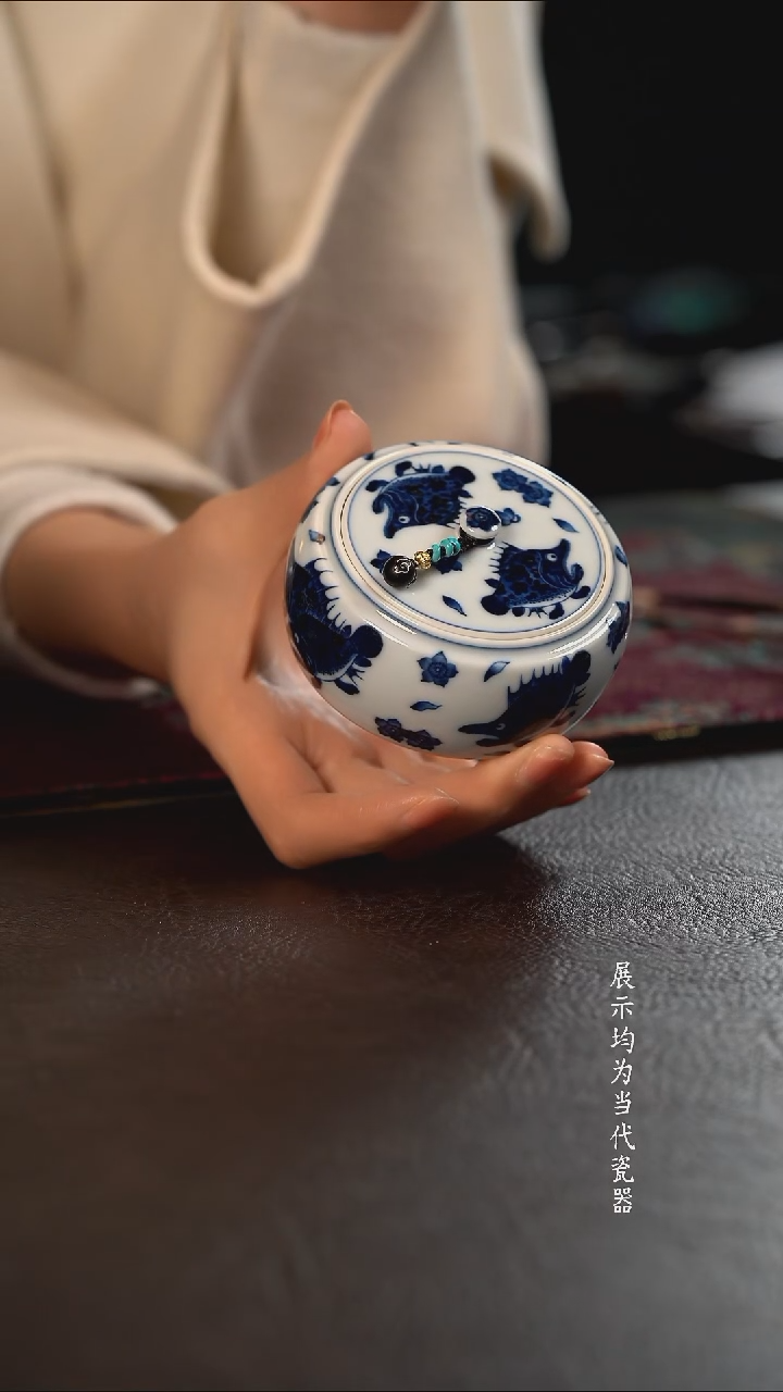 洪印慕明桃花鳜鱼小盖罐