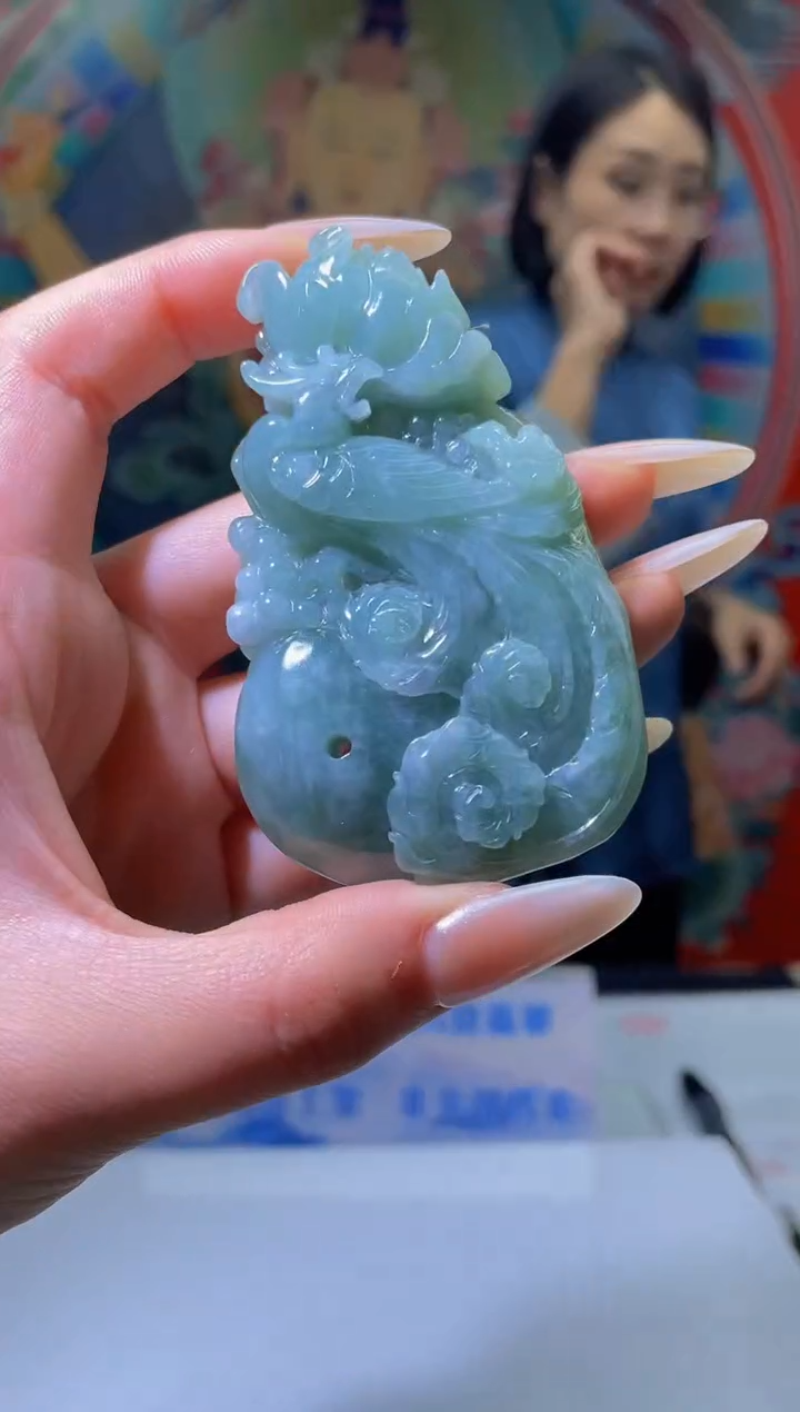 翡翠未镶嵌颈饰MFC06016069