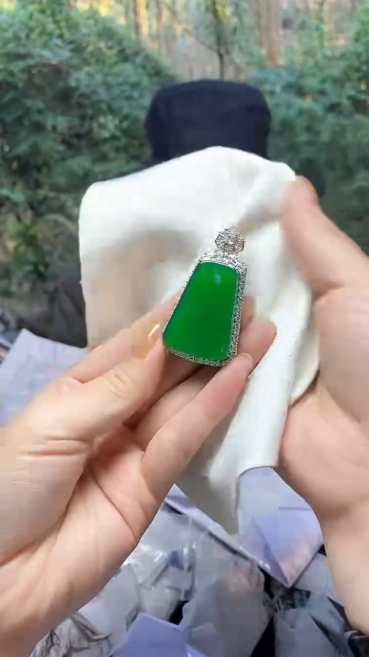 满色吊坠 所见即所得！！