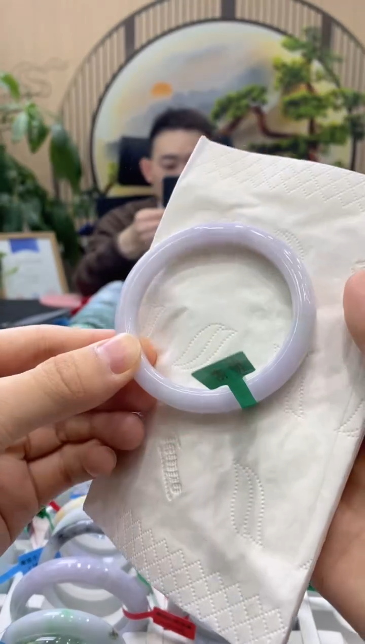 【闪购商品】翡翠手镯未镶嵌0000014016