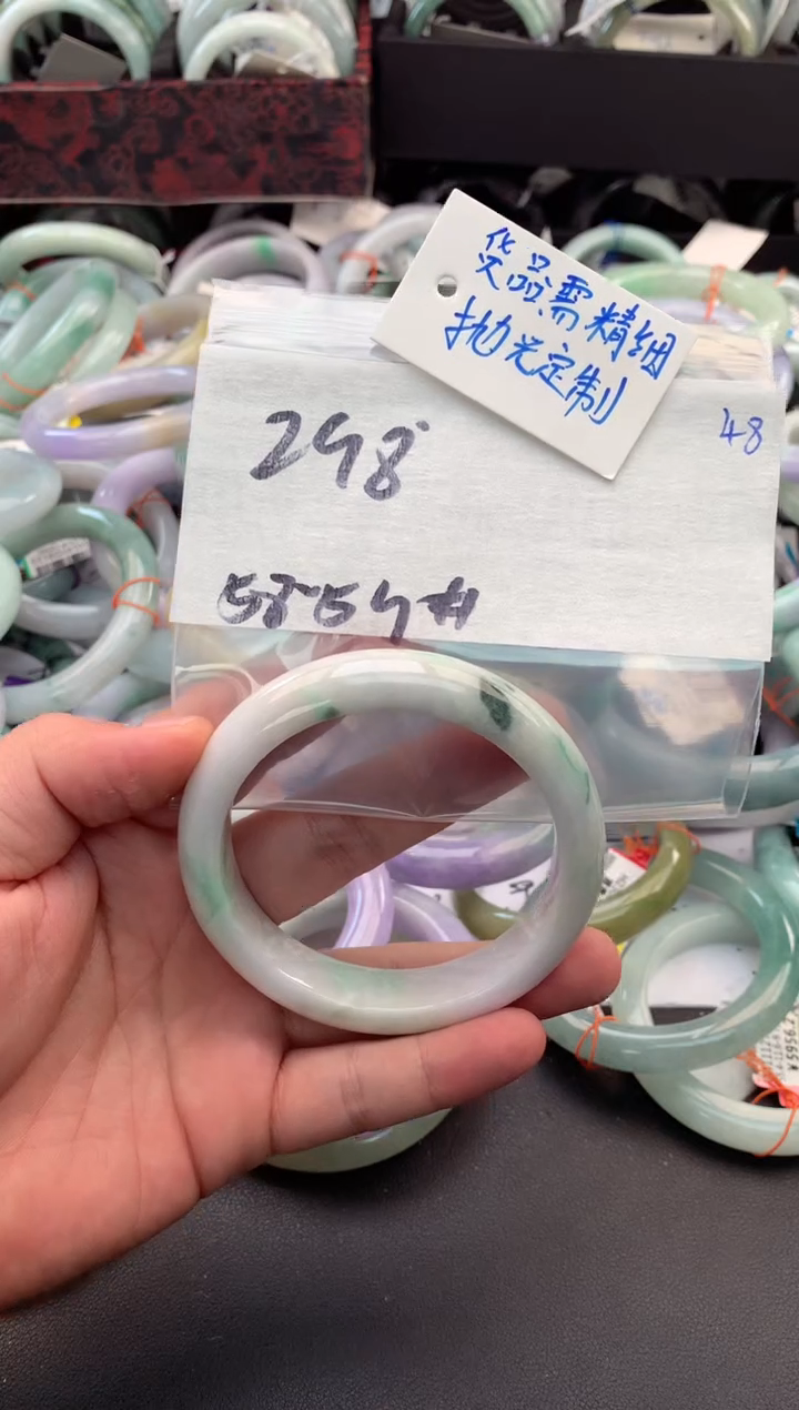 【闪购商品】定制翡翠未镶嵌毛货需精细抛光+多人