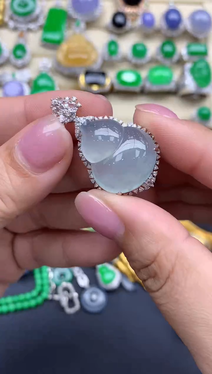 【闪购商品】翡翠颈饰18K金镶嵌518-中国好珍宝