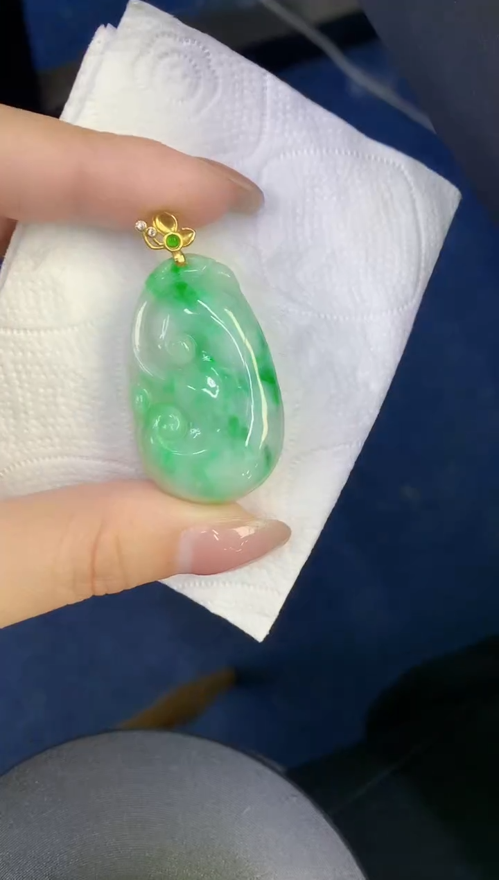 颈饰未镶嵌翡翠缅甸天然翡翠A货