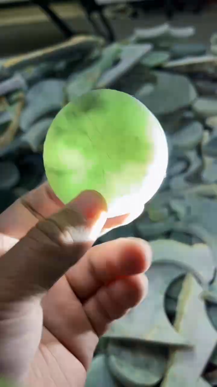 【闪购商品】翡翠挂件未镶嵌A货康壹109