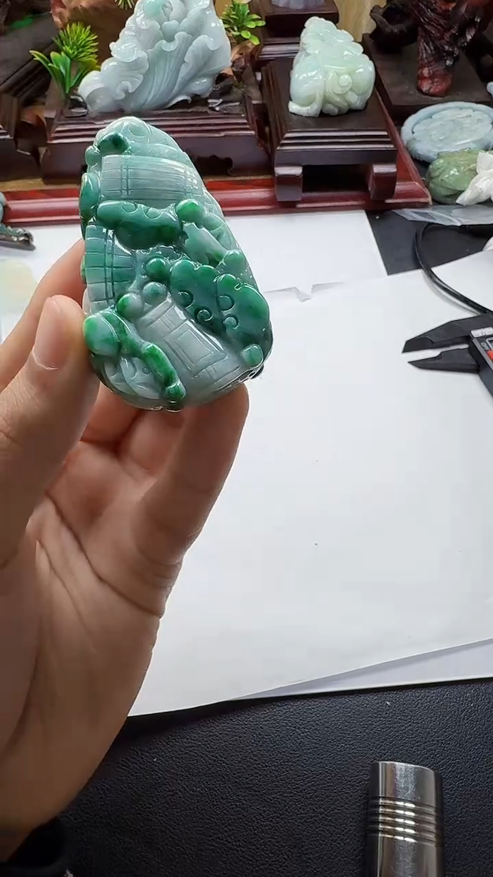 吊坠(不含链)未镶嵌翡翠1