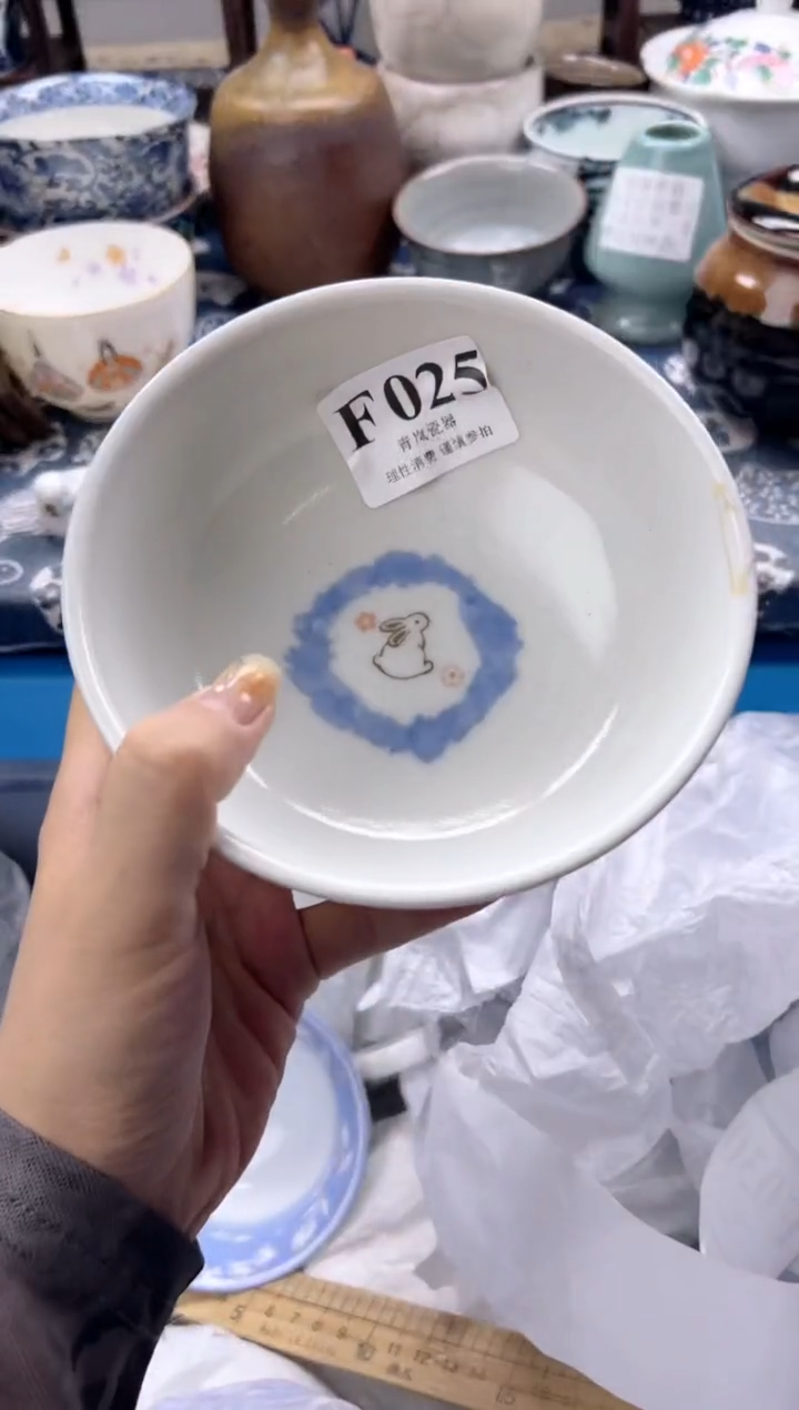 瓷片k*k    F025