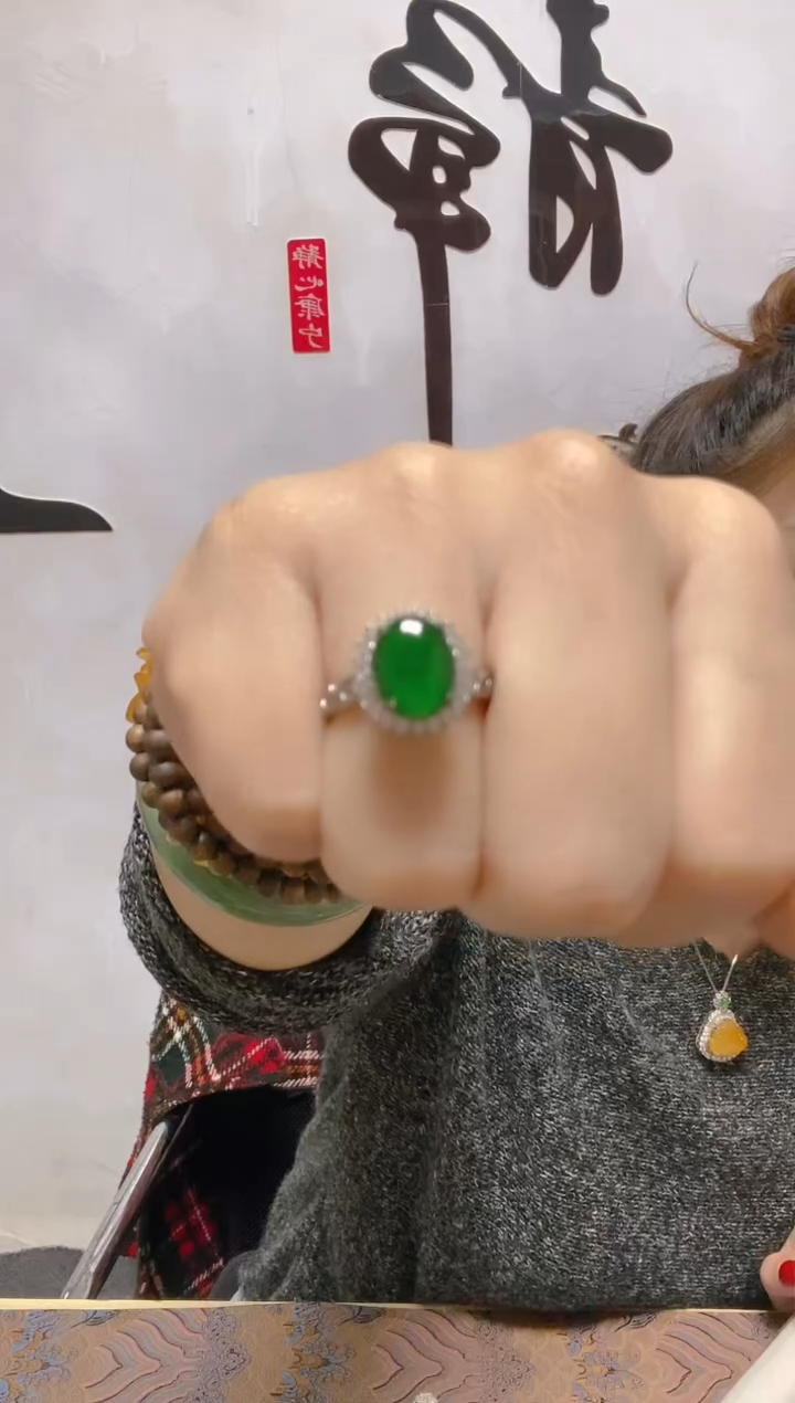 未镶嵌戒指翡翠天然A货 假一罚四