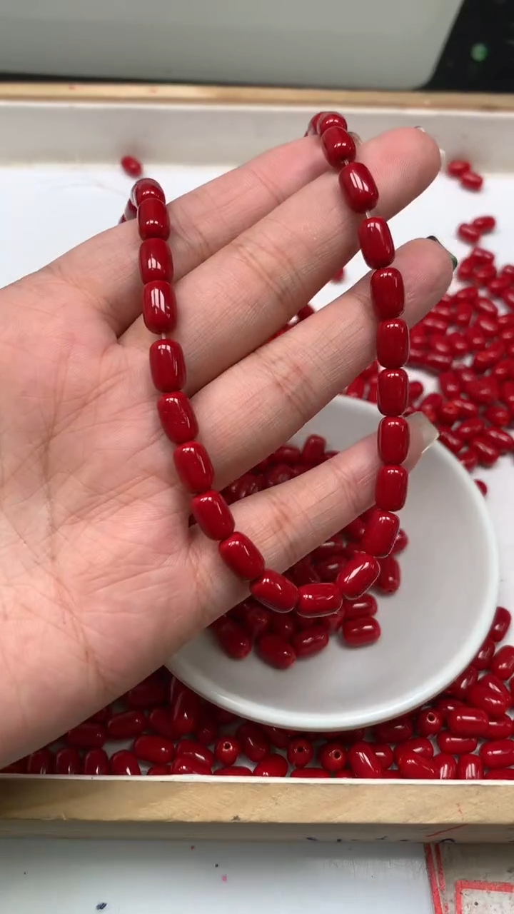 未镶嵌散珠南红玛瑙E91 锦红南红胶囊珠6*9mm20个6.8元
