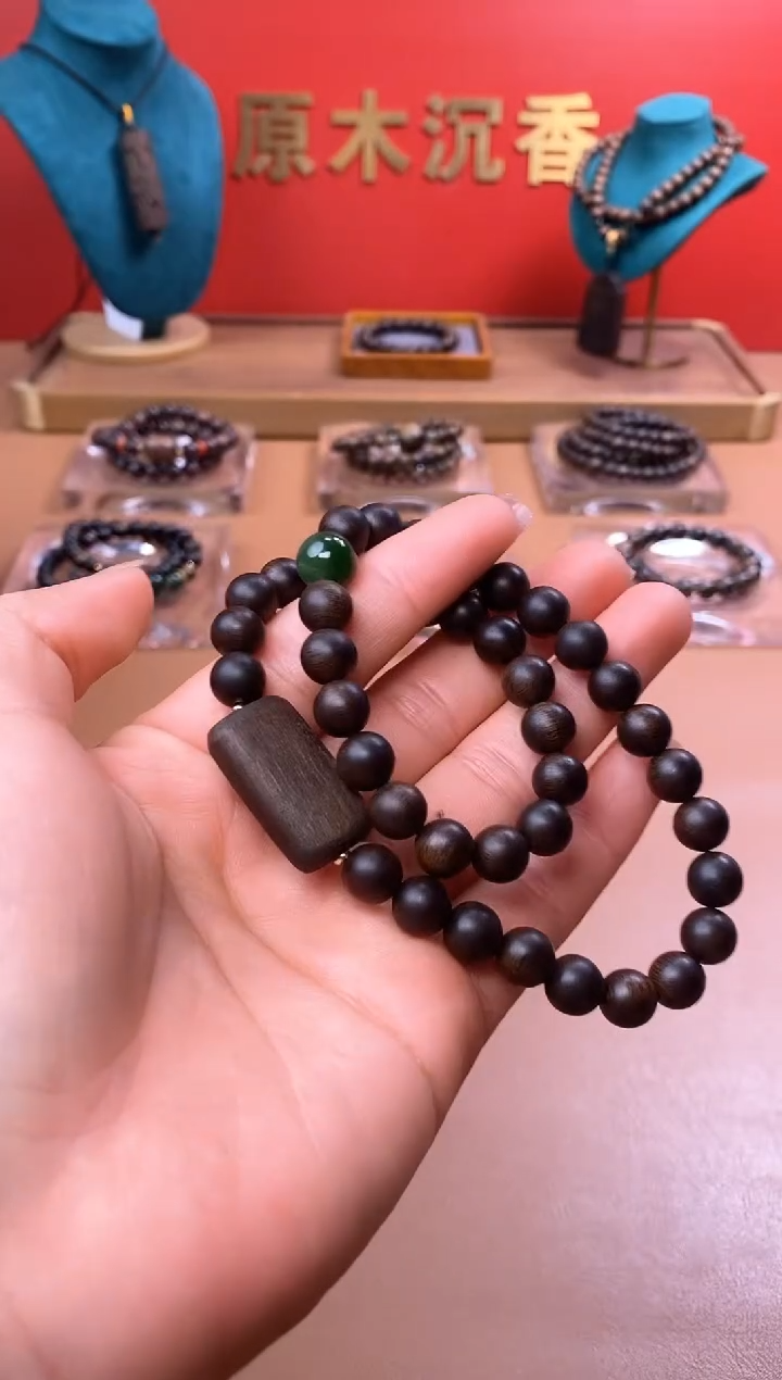 【闪购商品】沉香手串M沉水芽庄白棋08两圈+雷击顶珠沉香木雕