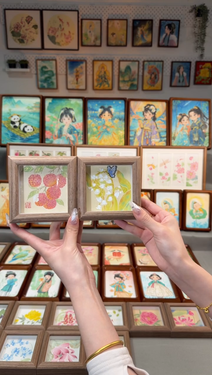 国画小荔枝 铃兰花 一组11