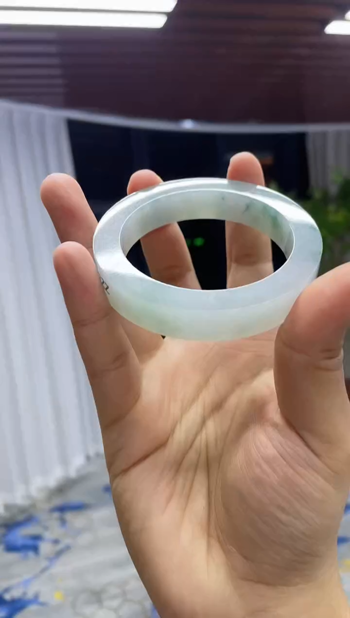 【闪购商品】定制翡翠手镯未镶嵌定制