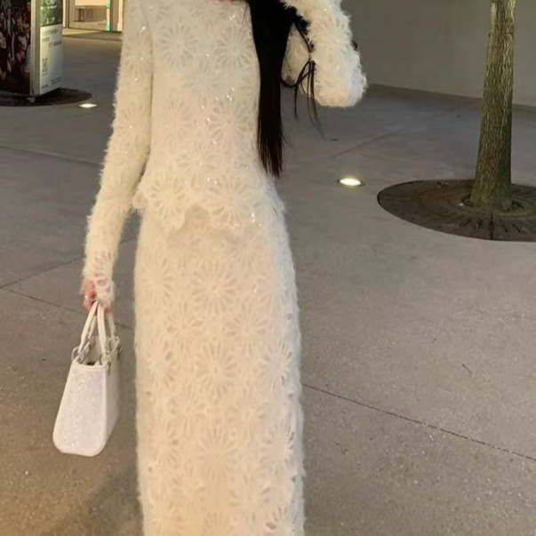 【皎月绒花】蕾丝甜美气质显瘦针织法式长款冬季新品温柔款套装