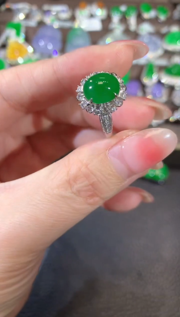 【闪购商品】翡翠戒指18K金镶嵌C65    