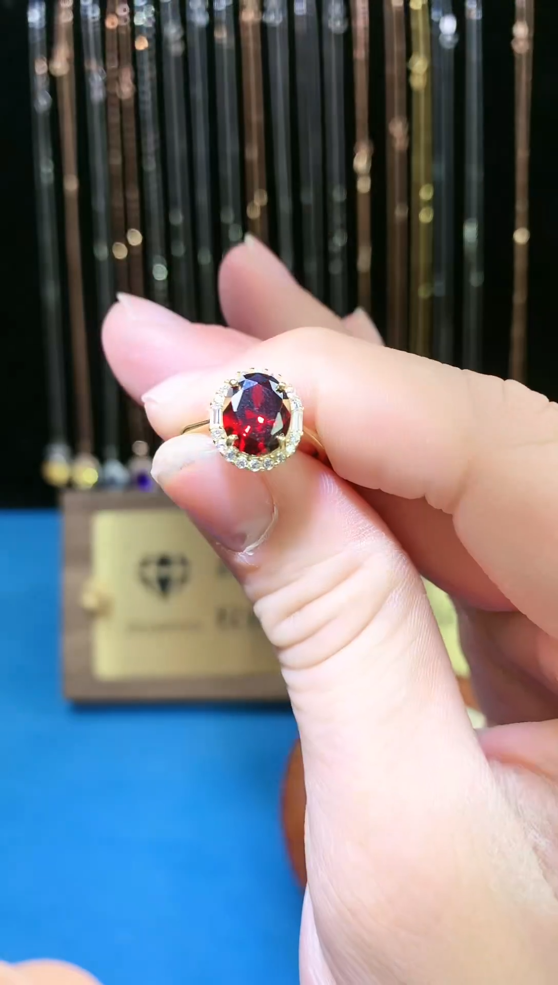 【闪购商品】石榴石戒指银S925镶嵌1111