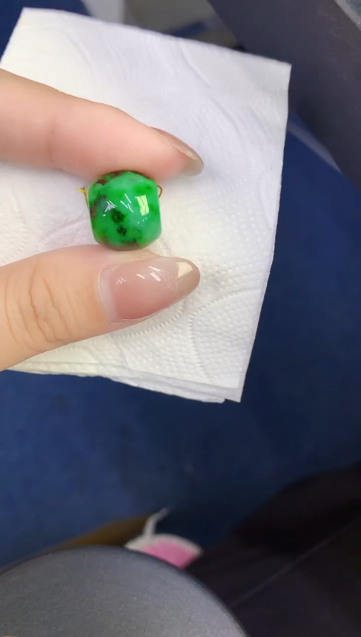 颈饰未镶嵌翡翠缅甸天然翡翠a货