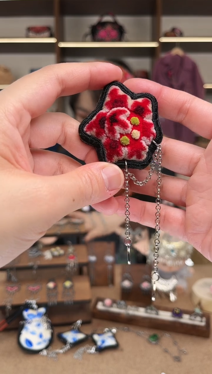 织绣1892黔东南苗族刺绣