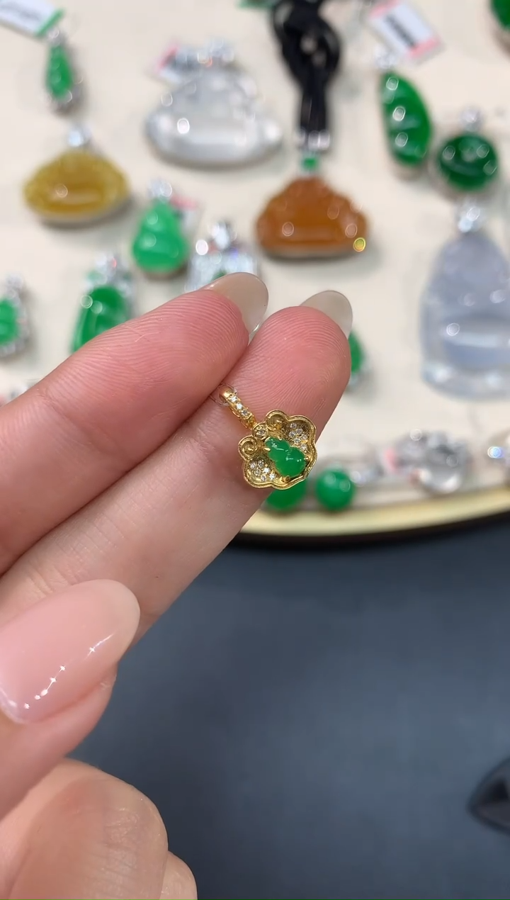 【闪购商品】翡翠吊坠(不含链)18K金镶嵌A161|1380