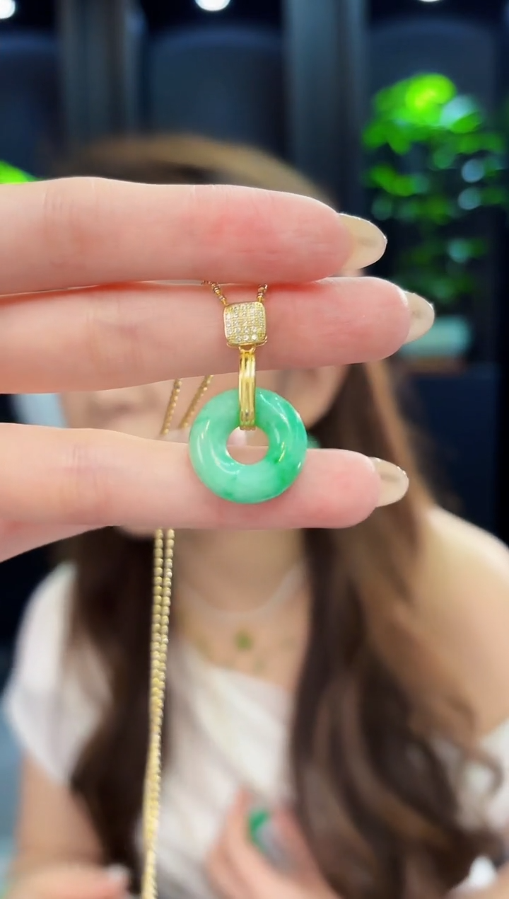 翡翠未镶嵌吊坠(不含链)8缅料A货/多样性发货/一件