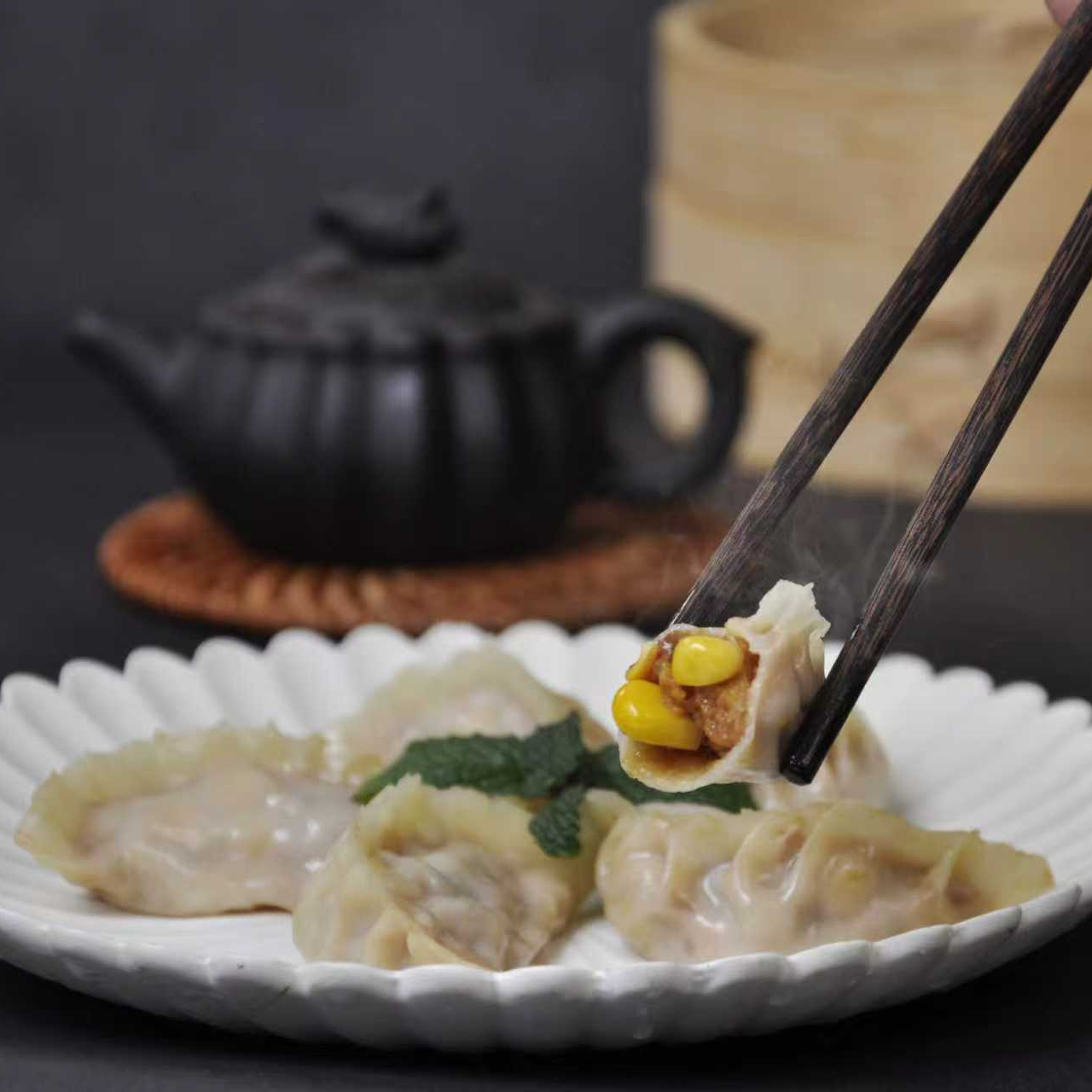刘军老陈严选玉米猪肉蒸饺生煎小锅贴速食早餐一袋1千克装