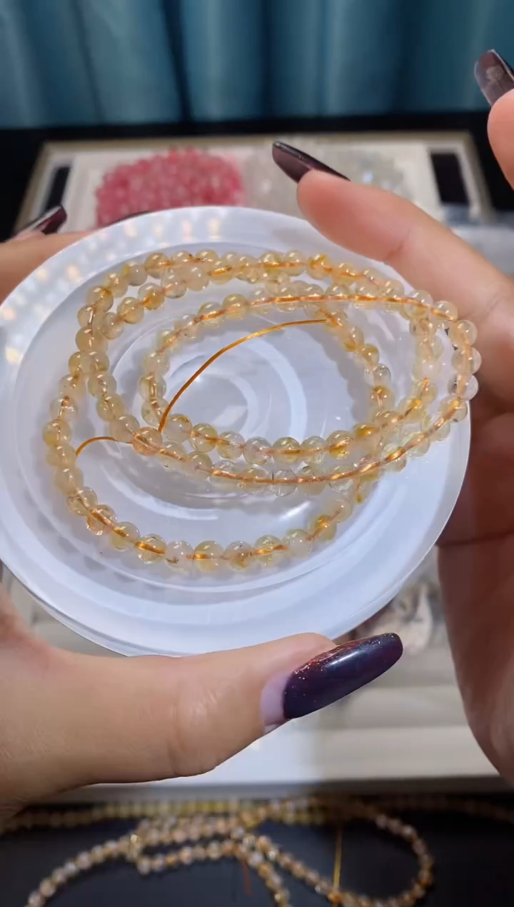 【闪购商品】水晶手串未镶嵌黄水晶三圈209
