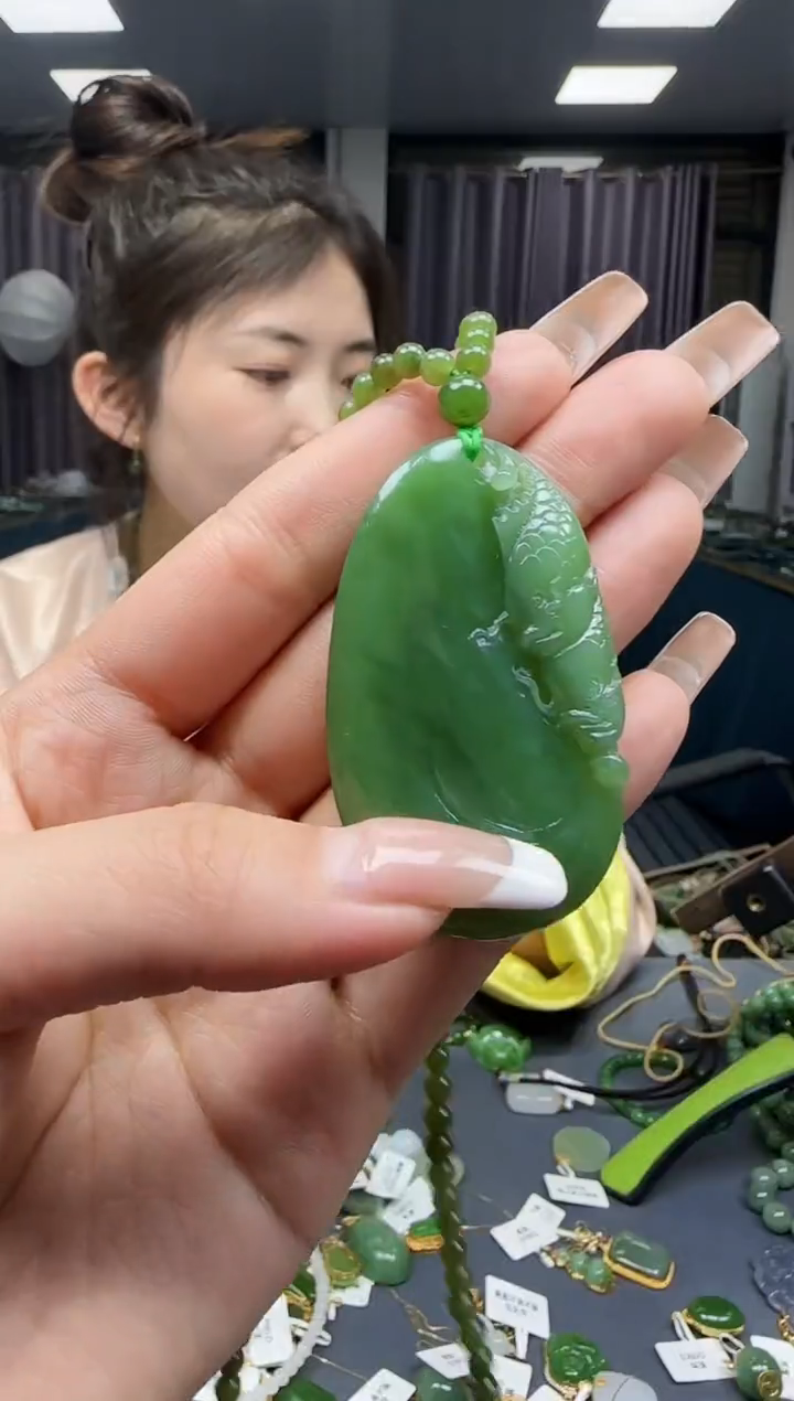 【闪购商品】和田玉挂件未镶嵌1