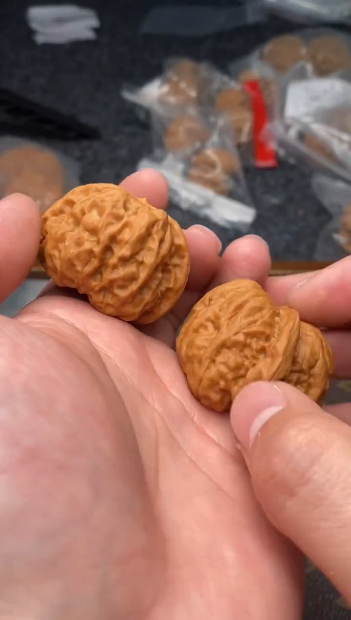 【闪购商品】文玩核桃把件G160号40尺蛤蟆