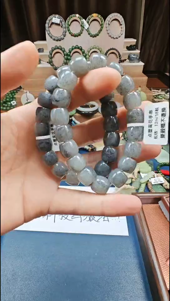 颈饰未镶嵌和田玉多样性发货拍一发一