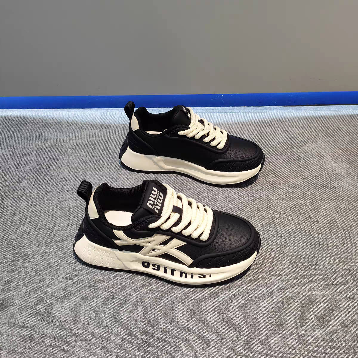 新款潮流百搭透气厚底男士户外休闲阿甘鞋