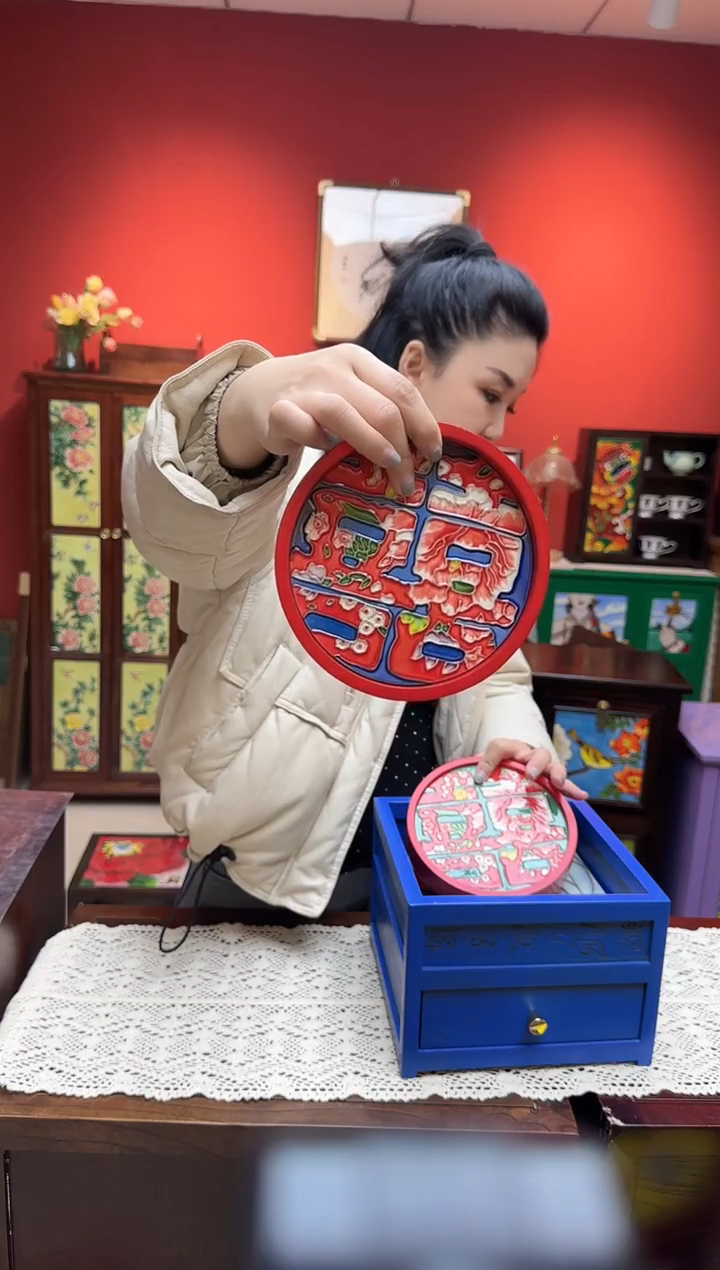 陶瓷   蓝喜 15圆 微瑕
