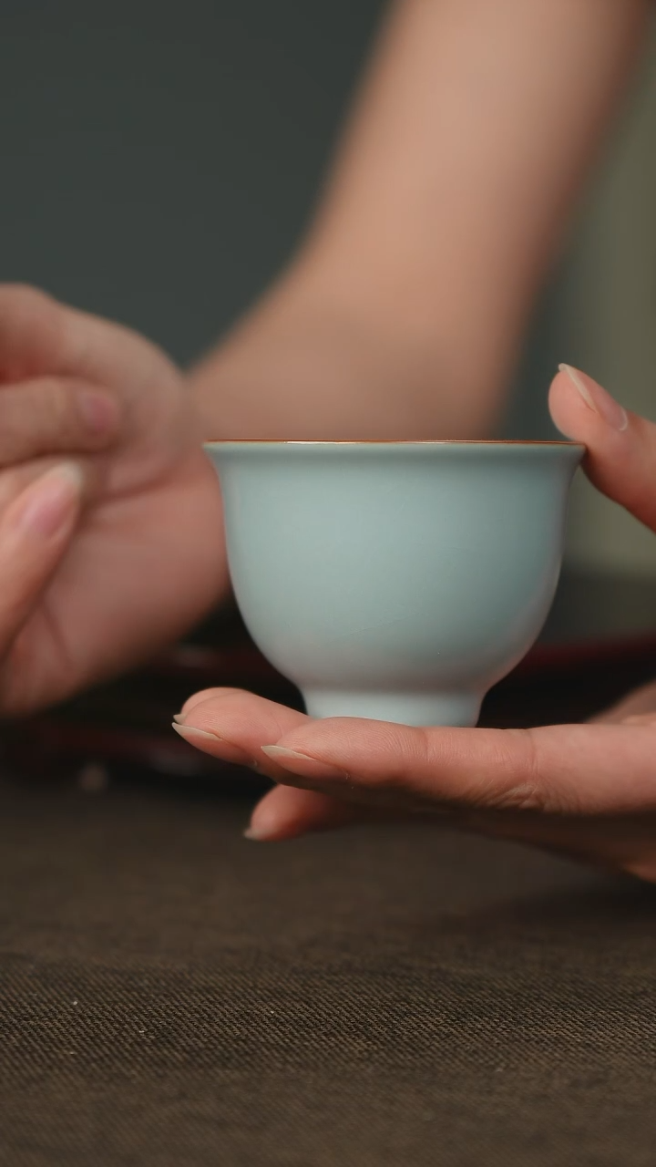 微瑕 小炉式杯 汝瓷 主人杯