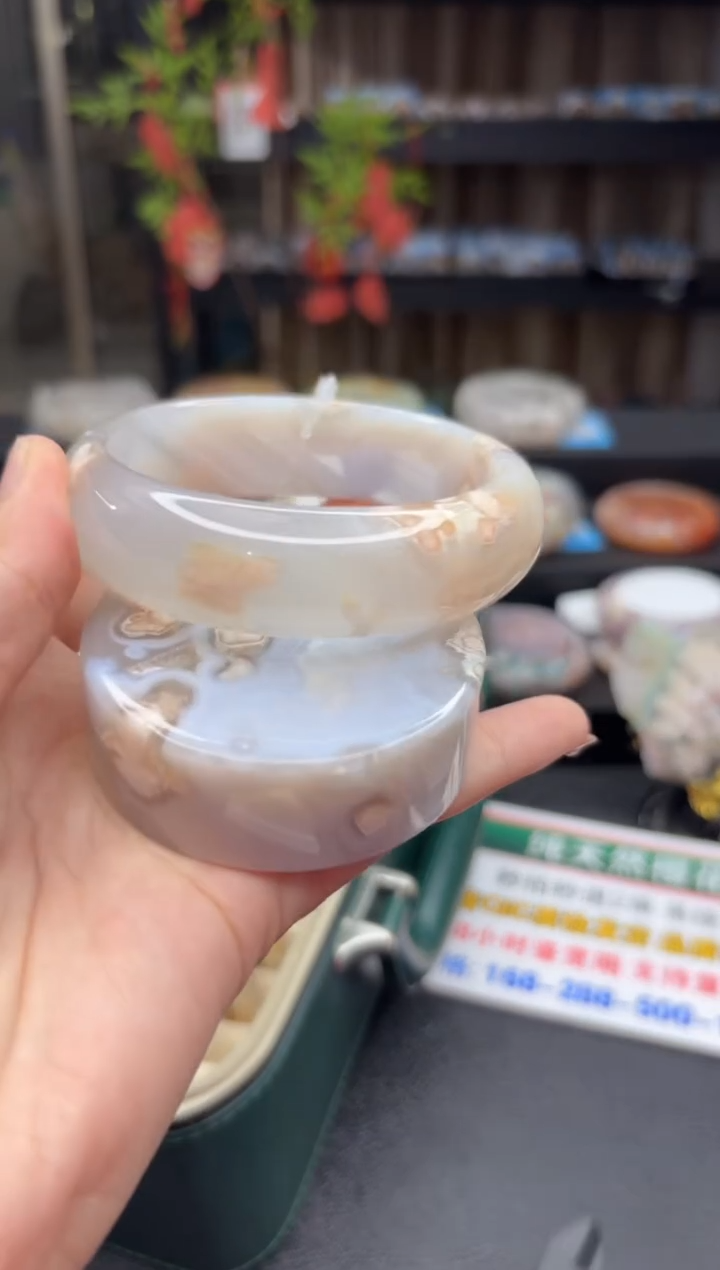 【闪购商品】石英质玉手镯未镶嵌678（62圈赠送镯心）
