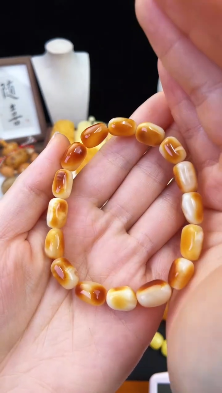 琥珀未镶嵌珠宝奇石柒月