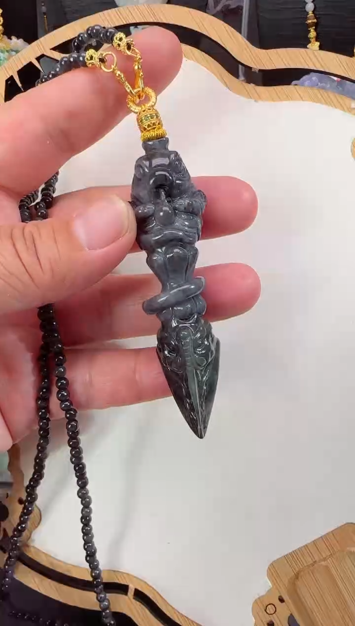 【闪购商品】翡翠挂件未镶嵌拍照