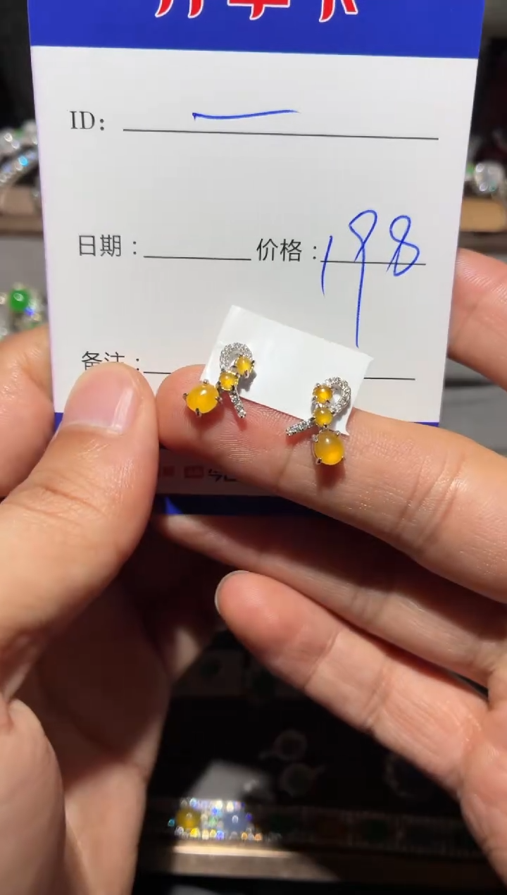 银S925镶嵌翡翠耳饰一****· 一缕清风···