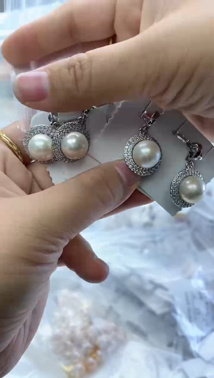 未镶嵌吊坠淡水珍珠白色系 太阳花12mm（多样性发一）