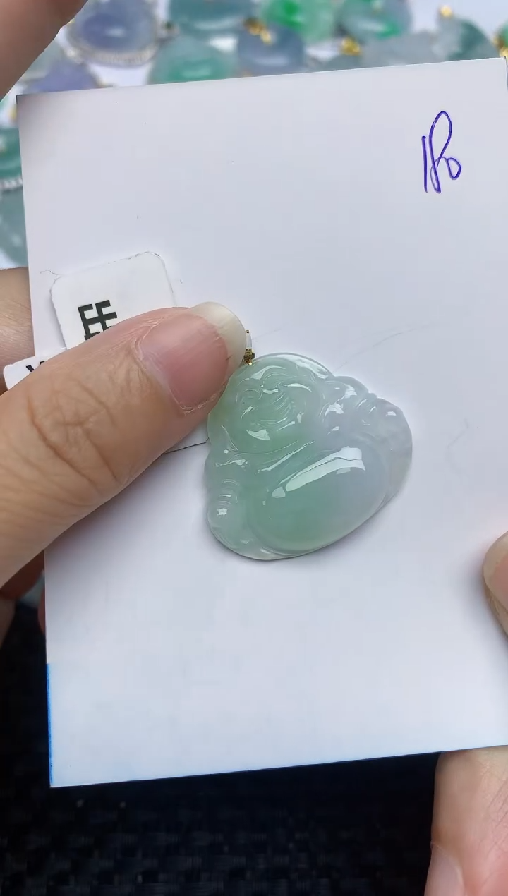 翡翠18K金镶嵌颈饰天然A货翡翠 180