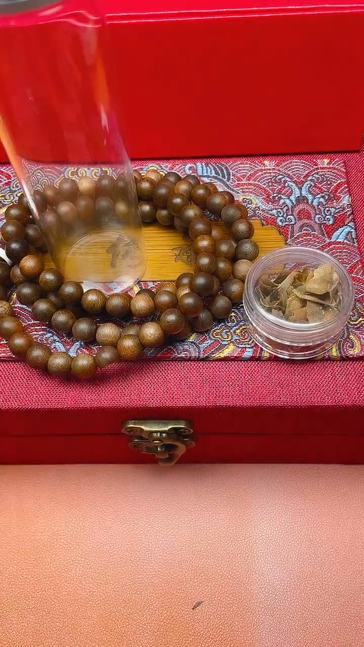 【闪购商品】沉香手串芽庄白棋0.8沉水B0841685