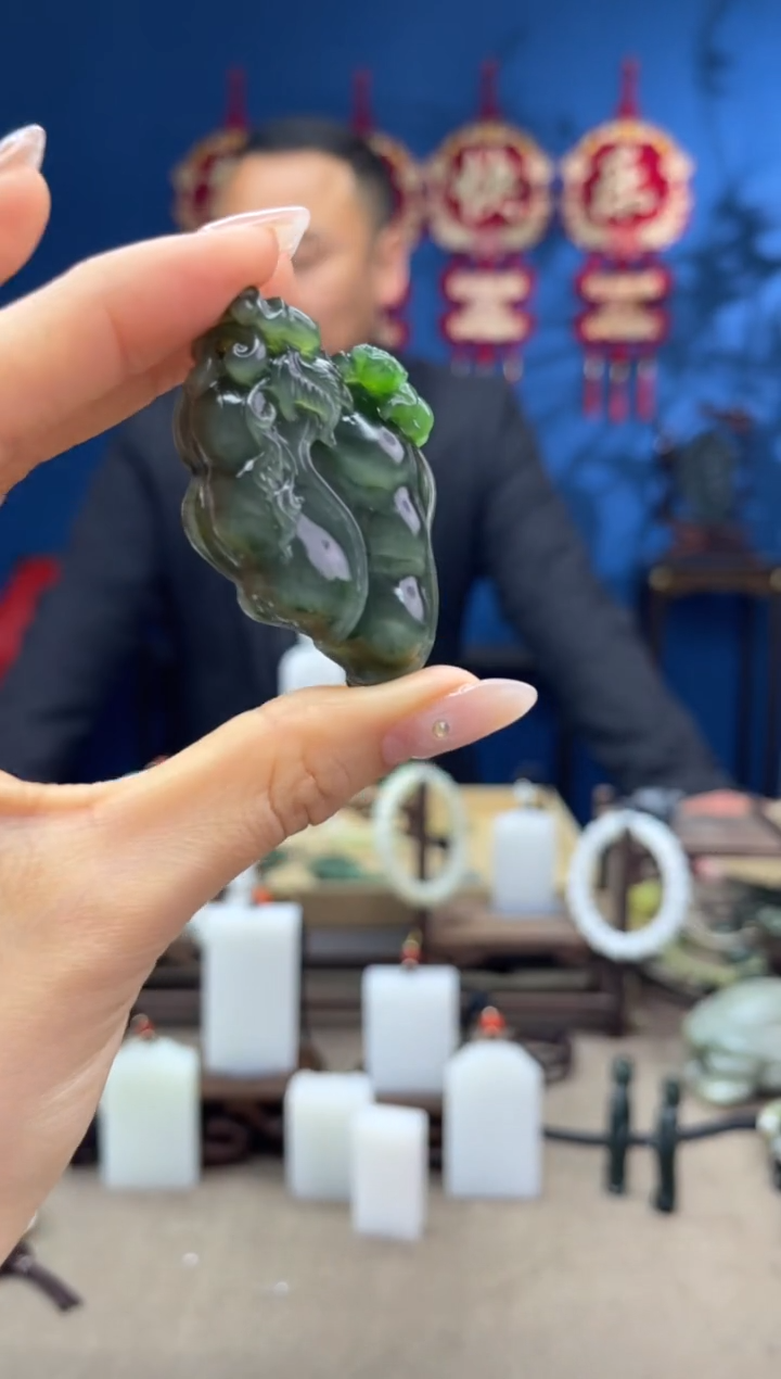 【闪购商品】和田玉未镶嵌颈饰1