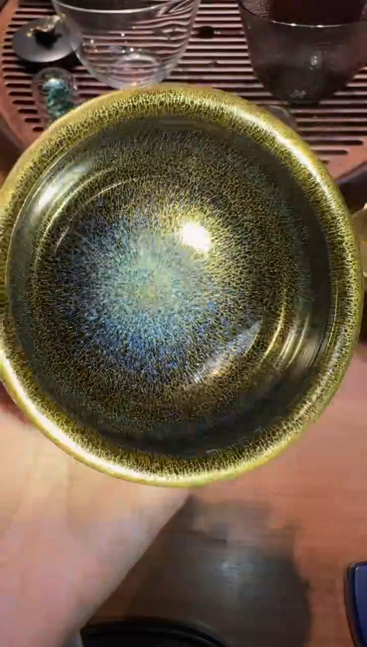 【闪购商品】茶盏范泽锋砾石龙金95