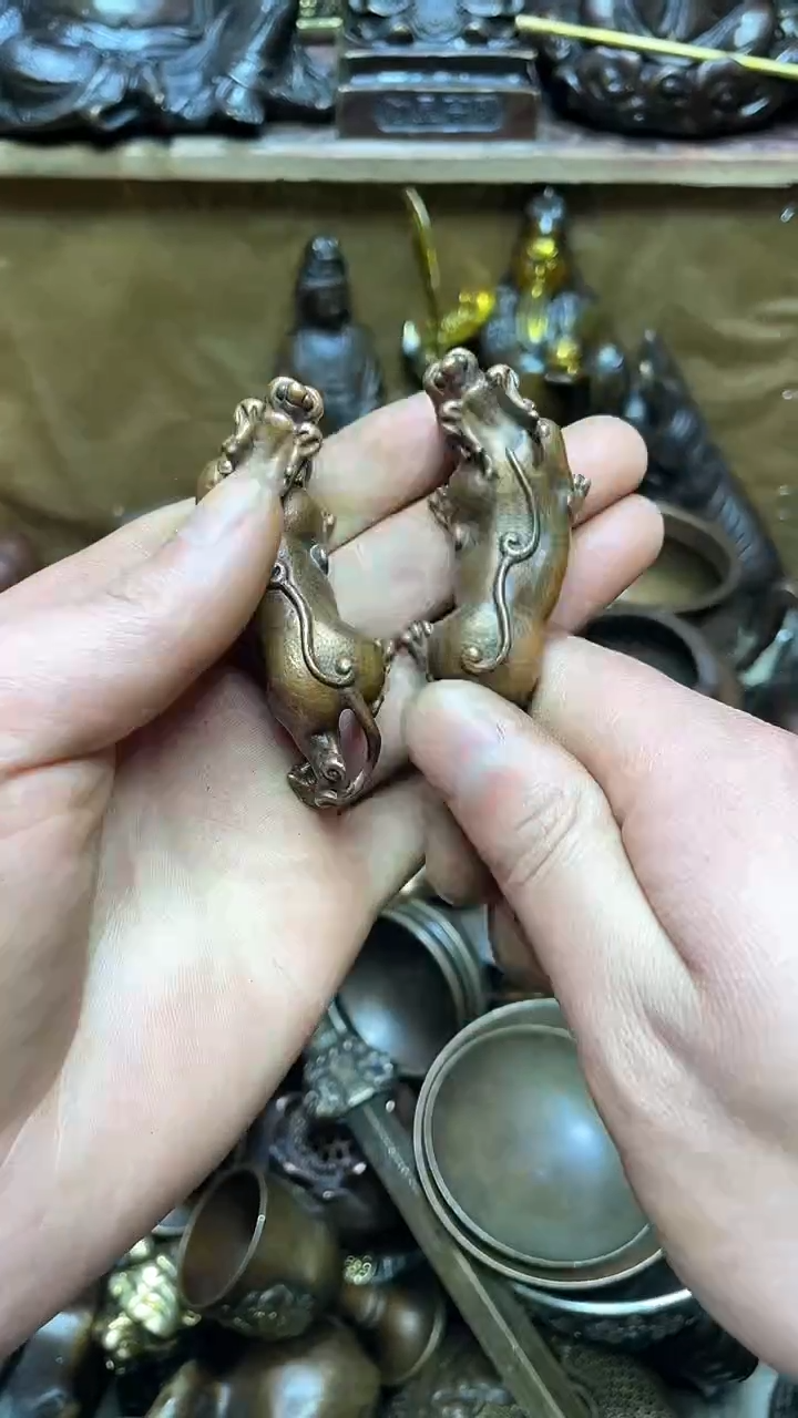 【闪购商品】精美铜器  点击下单