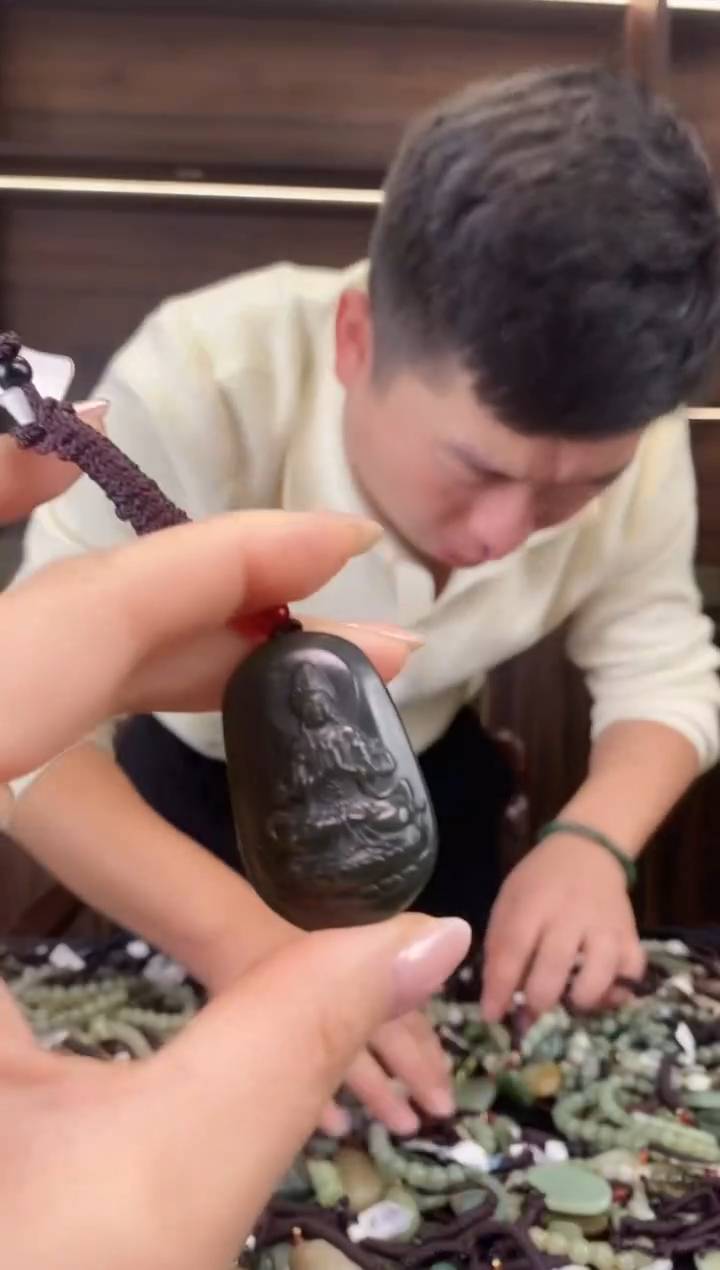 【闪购商品】和田玉颈饰未镶嵌多样性发货，拍一发一