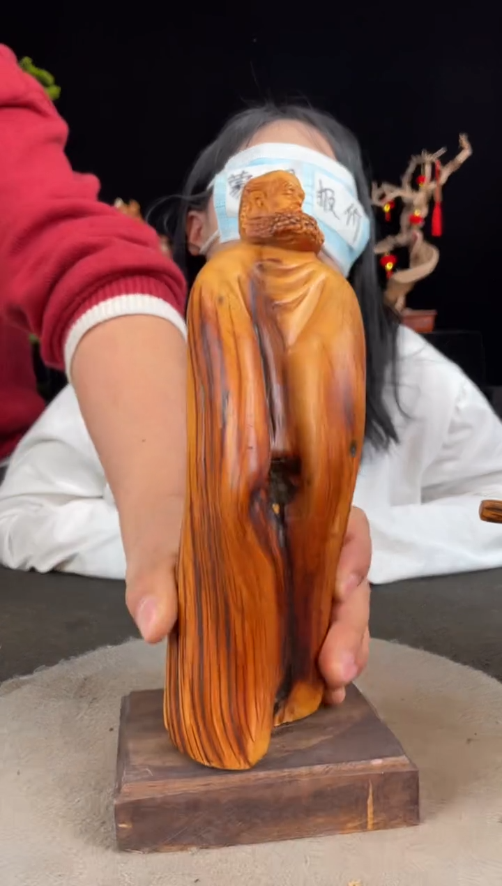 【闪购商品】柏木（崖柏）其他手工摆件,先抢先得!